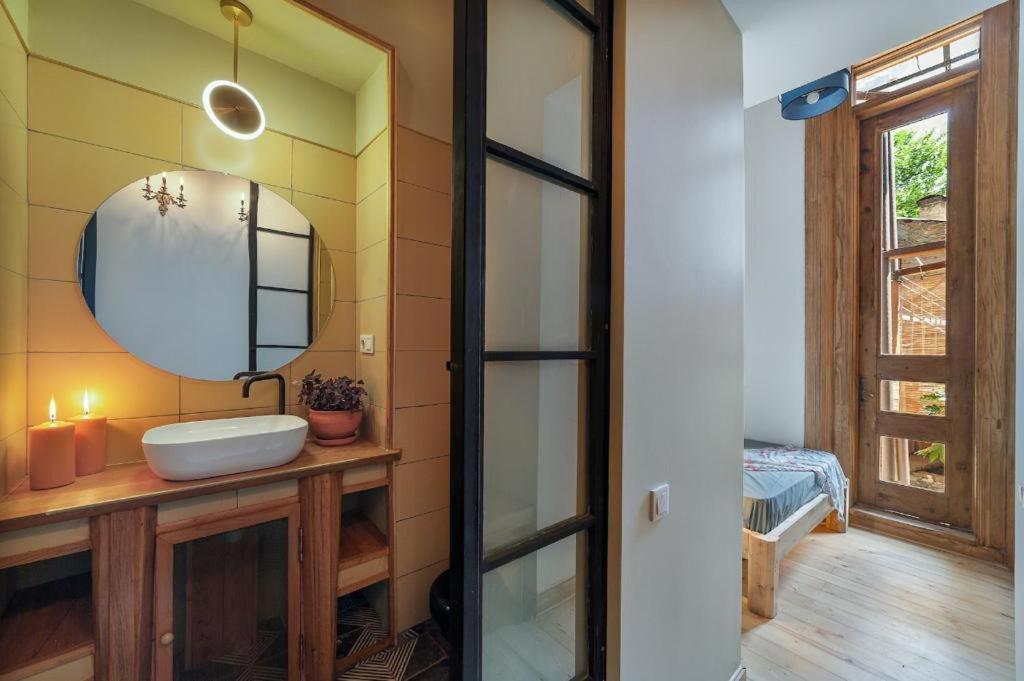 Luxury House Apartment Tbilisi Ngoại thất bức ảnh